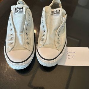 Converse slip on canvas sneakers men’s 10 women’s 12